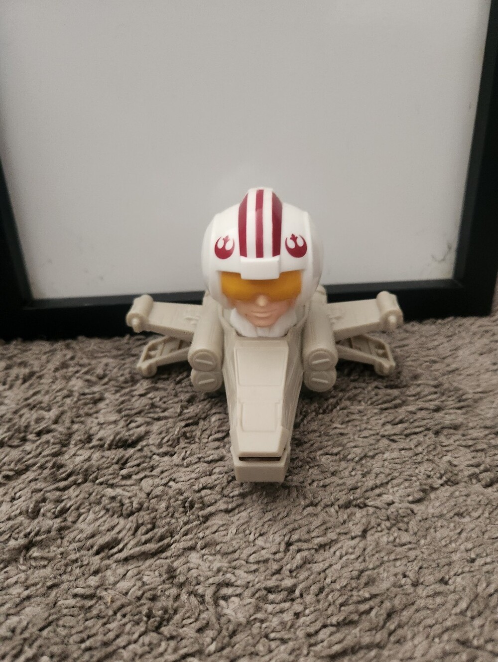 McDonald’s Star Wars 2020 Luke Skywalker Flying X Wing Xwing Fighter Spaceship